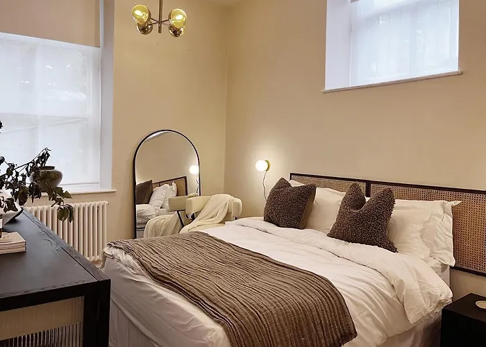 Luxury 2 Bedroom Flat In Central Todmorden